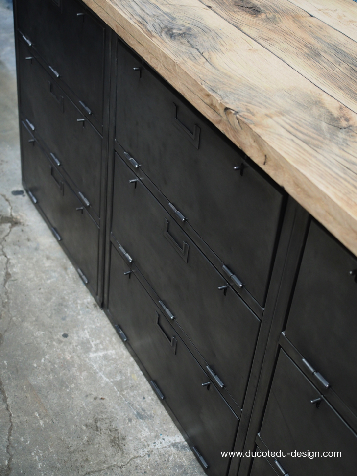 enfilade industrielle 9 compartiments atelier militaire plateau vieux chene massif – Image 15