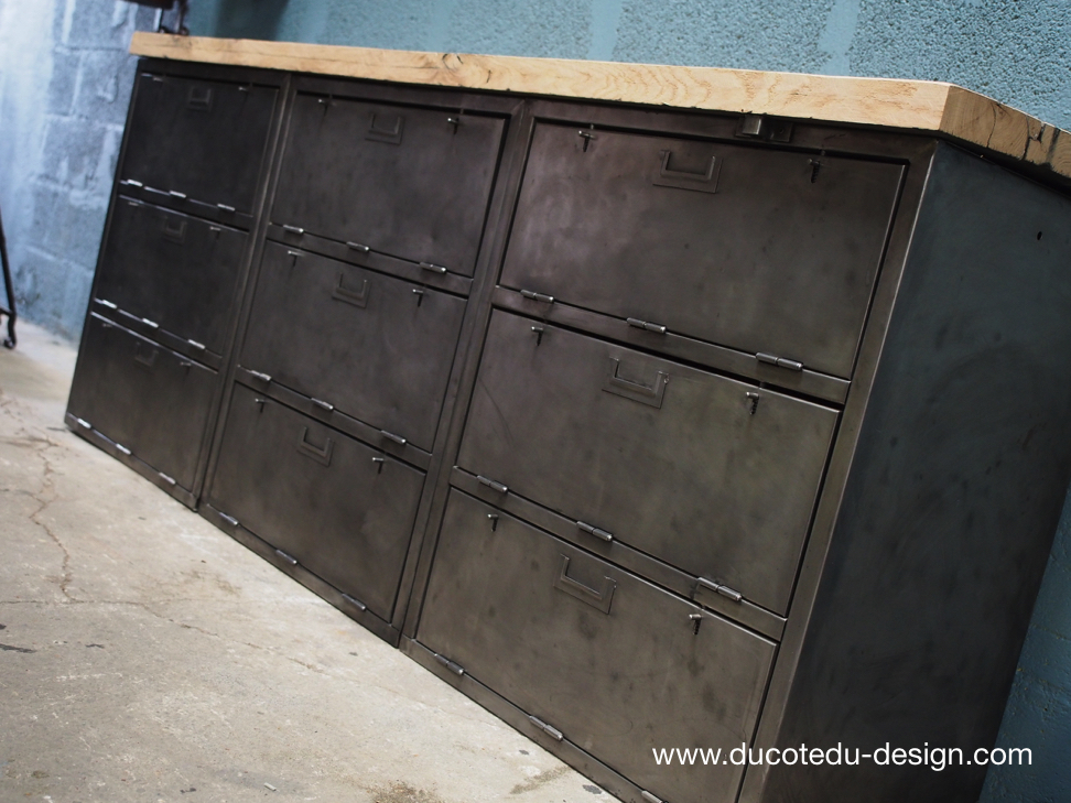 enfilade industrielle 9 compartiments atelier militaire plateau vieux chene massif – Image 19