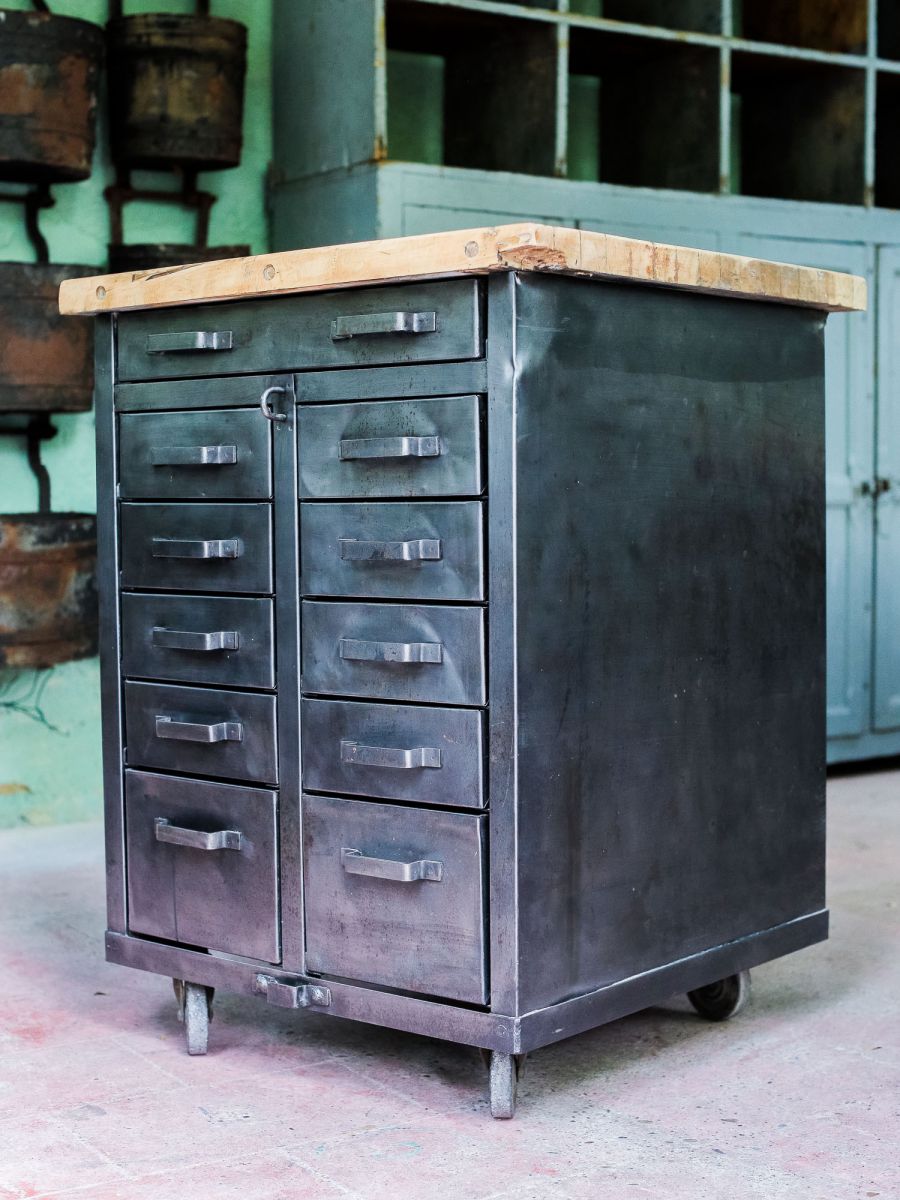 etabli d'atelier industriel metal 11 tiroirs plateau bois massif – Image 3