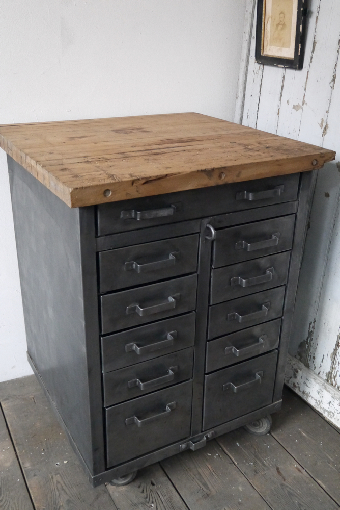etabli d'atelier industriel metal 11 tiroirs plateau bois massif – Image 5