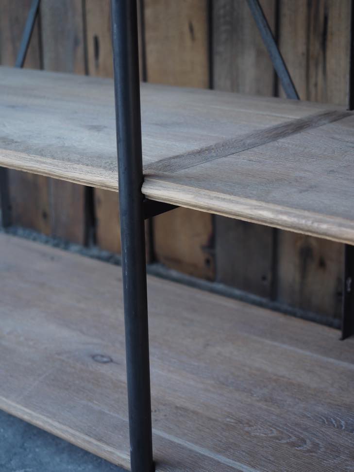 grande etagere bibliotheque de boutique Parisienne – Image 17