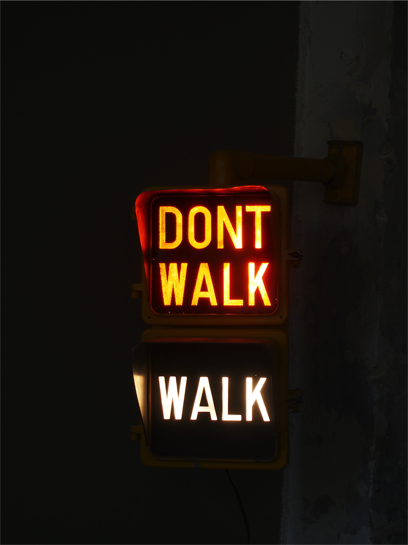 New York feu dont walk americain vintage USA jaune d'origine avec fixations murale – Image 16