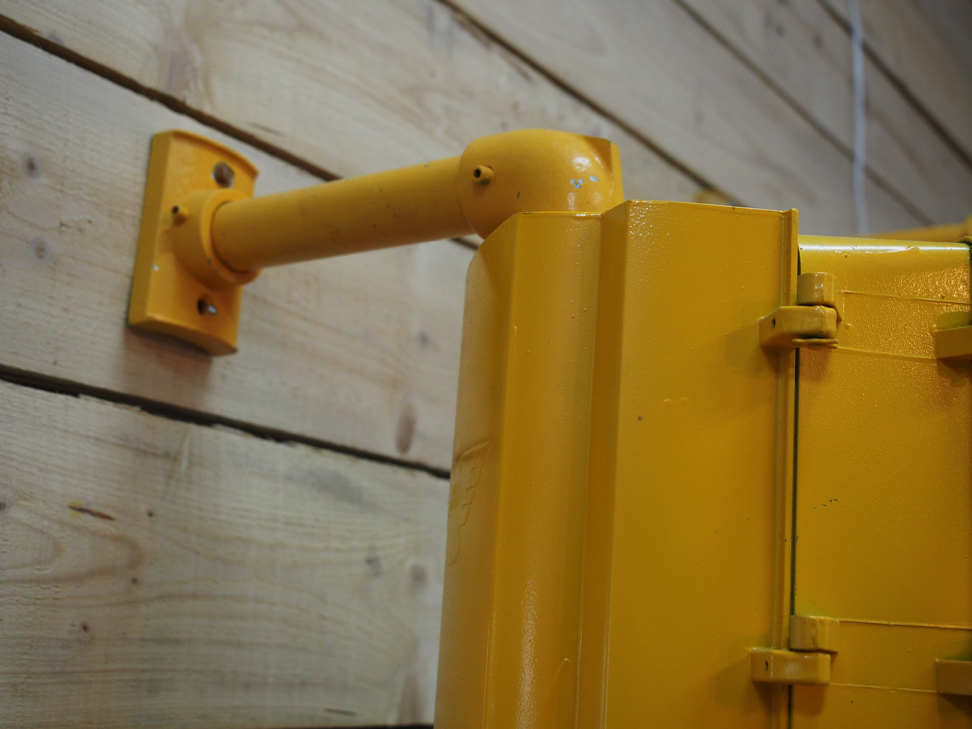 New York feu dont walk americain vintage USA jaune d'origine avec fixations murale – Image 7