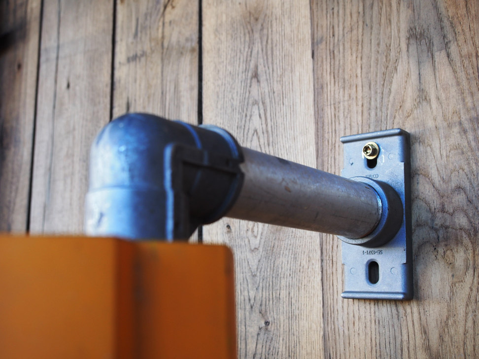 feu tricolore americain Détroit - Michigan jaune dans son jus avec double fixation murale – Image 6