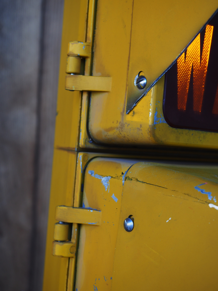 New York feu dont walk americain vintage USA jaune d'origine avec fixations murale – Image 8