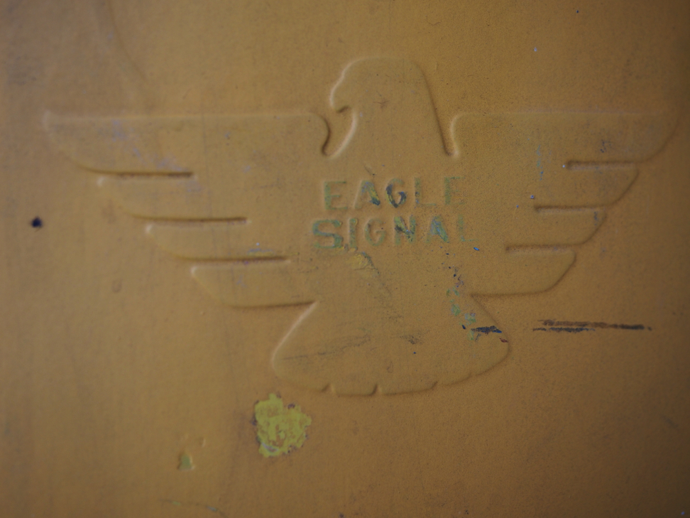 feu tricolore americain Détroit - Michigan jaune dans son jus avec double fixation murale – Image 12