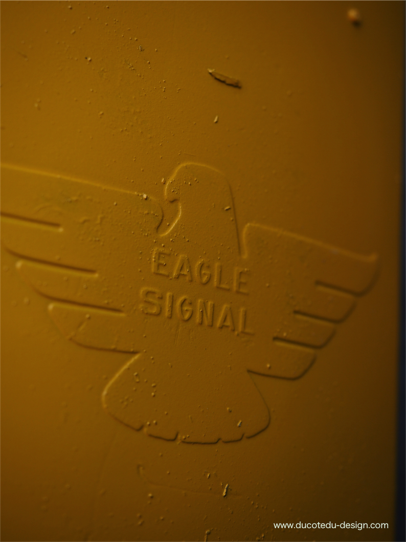 New York feu dont walk americain vintage USA jaune d'origine avec fixations murale – Image 12