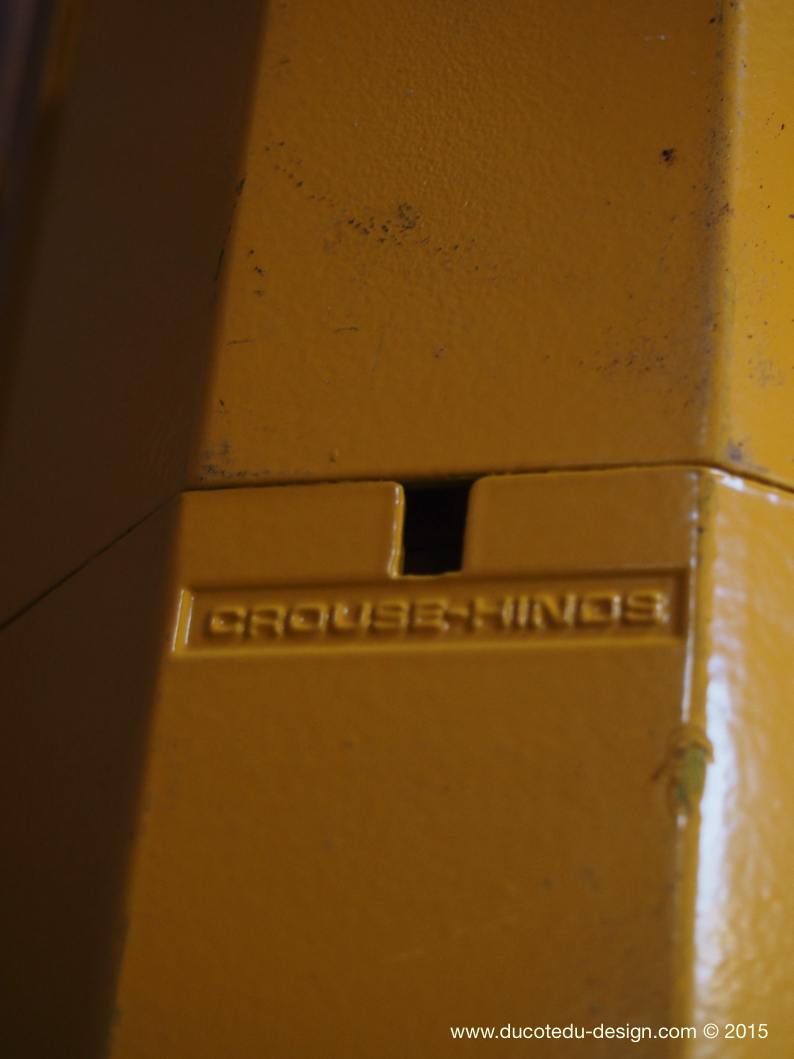 New York feu dont walk americain vintage USA jaune d'origine avec fixations murale – Image 7