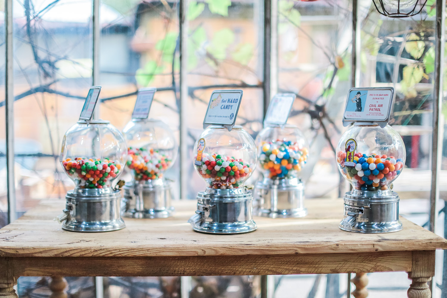 Distributeur à bonbon Ford Ball Gum 1950 hard candy – Image 9