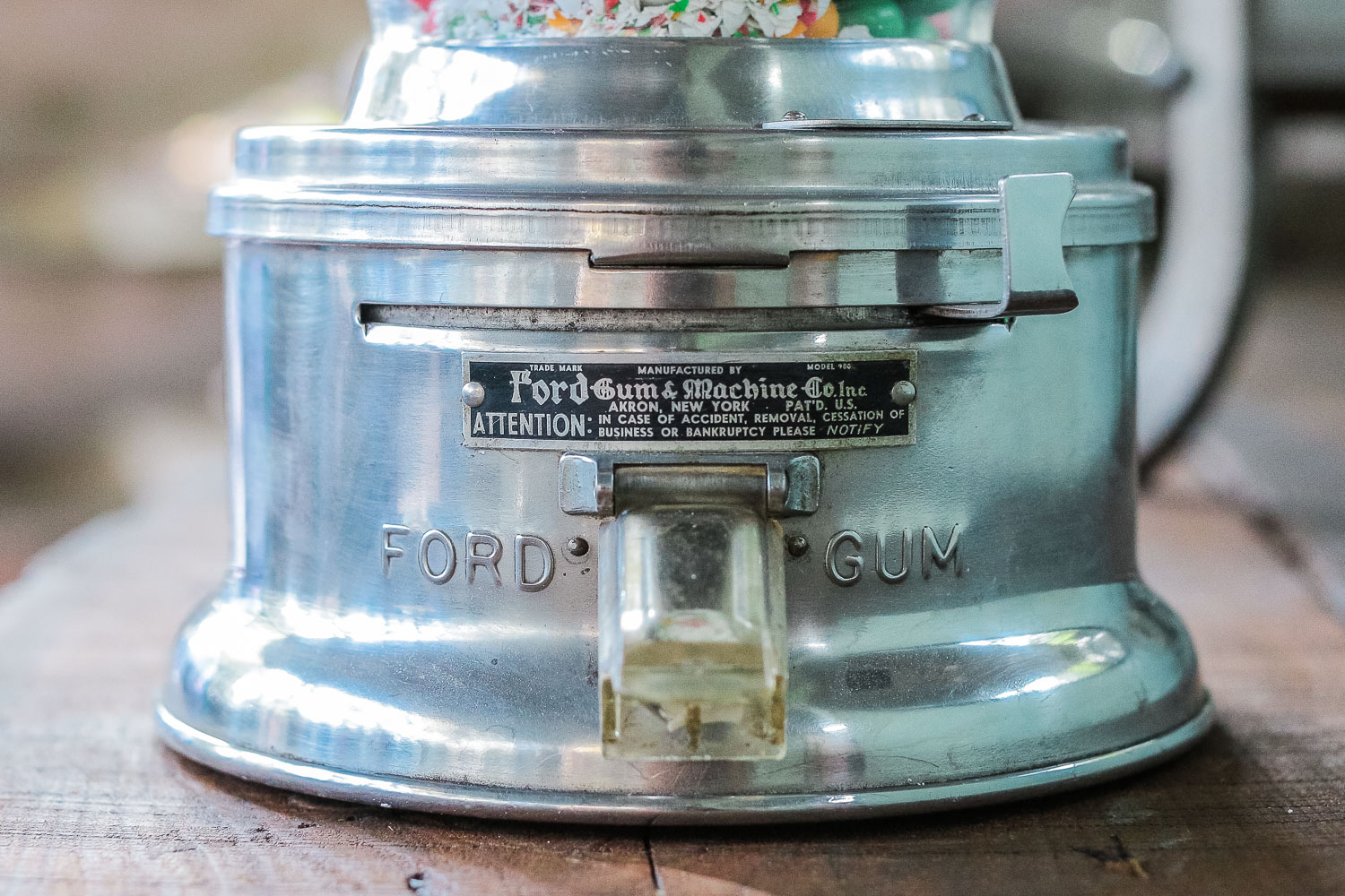 Distributeur à bonbon Ford Ball Gum 1950 hard candy – Image 5