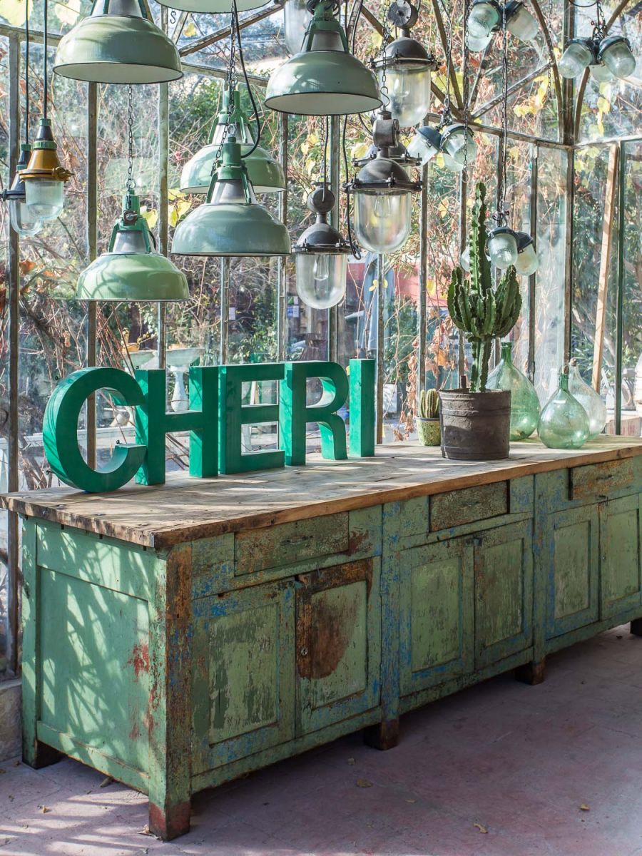 banco de trabajo mecánico industrial muy grande en su estado original - Image 14