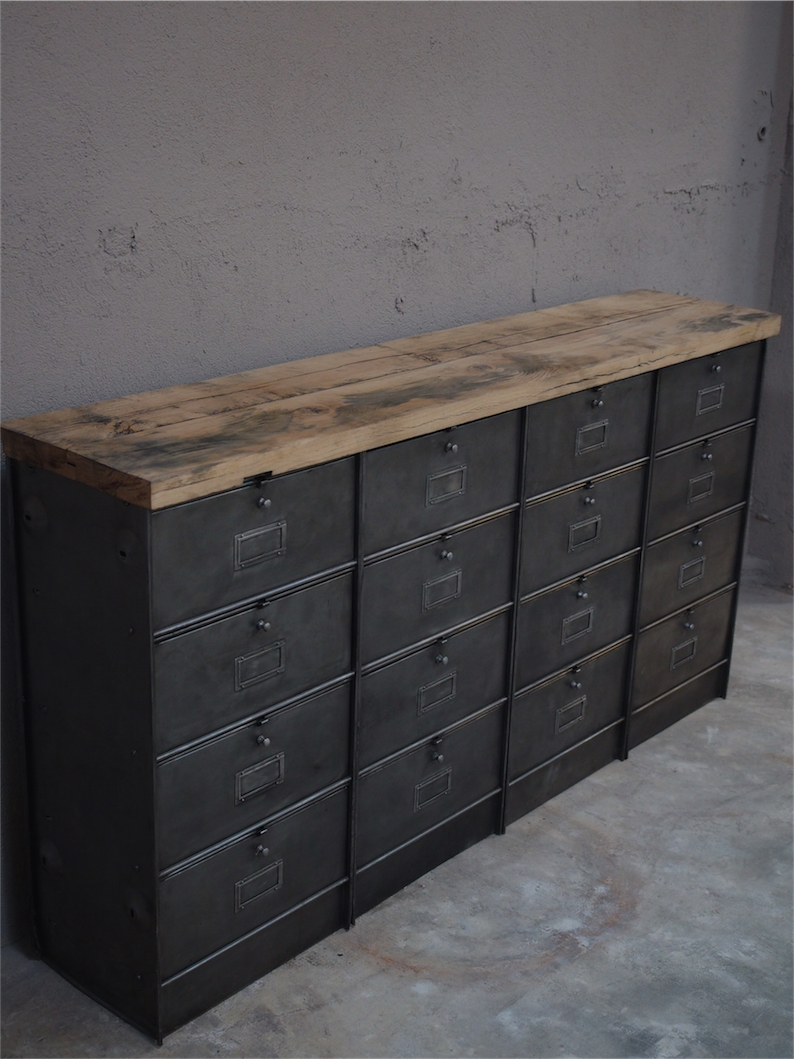 ancien meuble enfilade 16 casiers industriel a clapet roneo 1950 plateau chene massif – Image 6