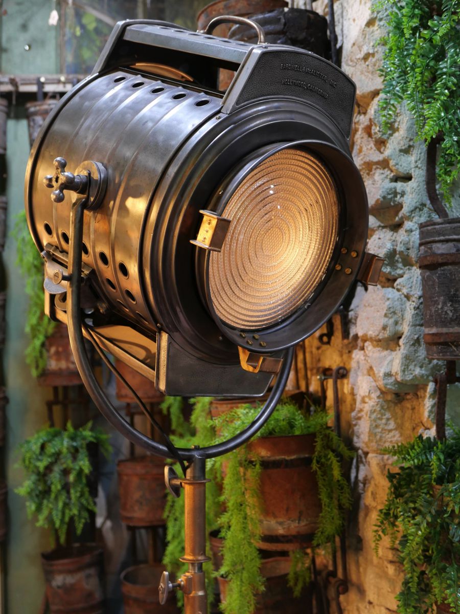 projecteur cinema MCALISTER des studios Hollywood Californie pied tripod – Image 3