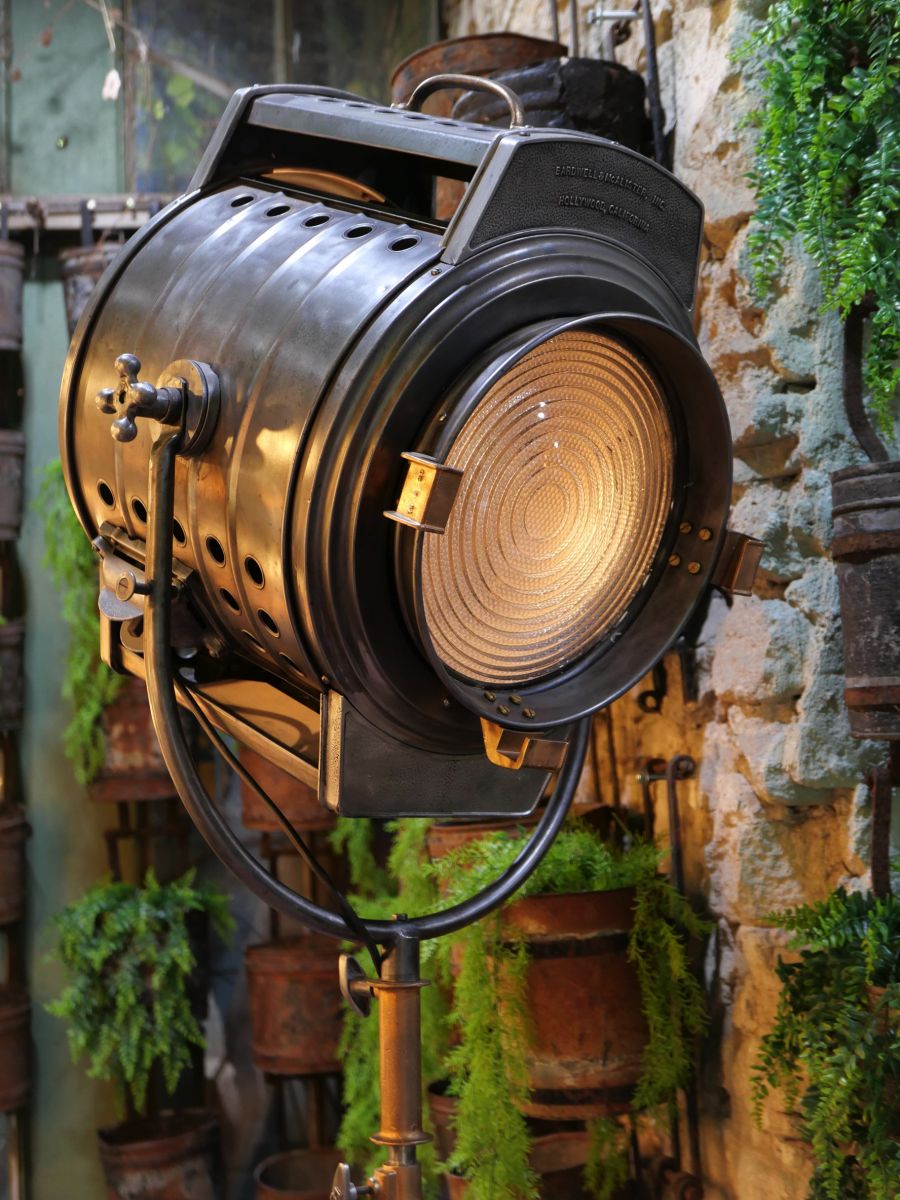 projecteur cinema MCALISTER des studios Hollywood Californie pied tripod – Image 4