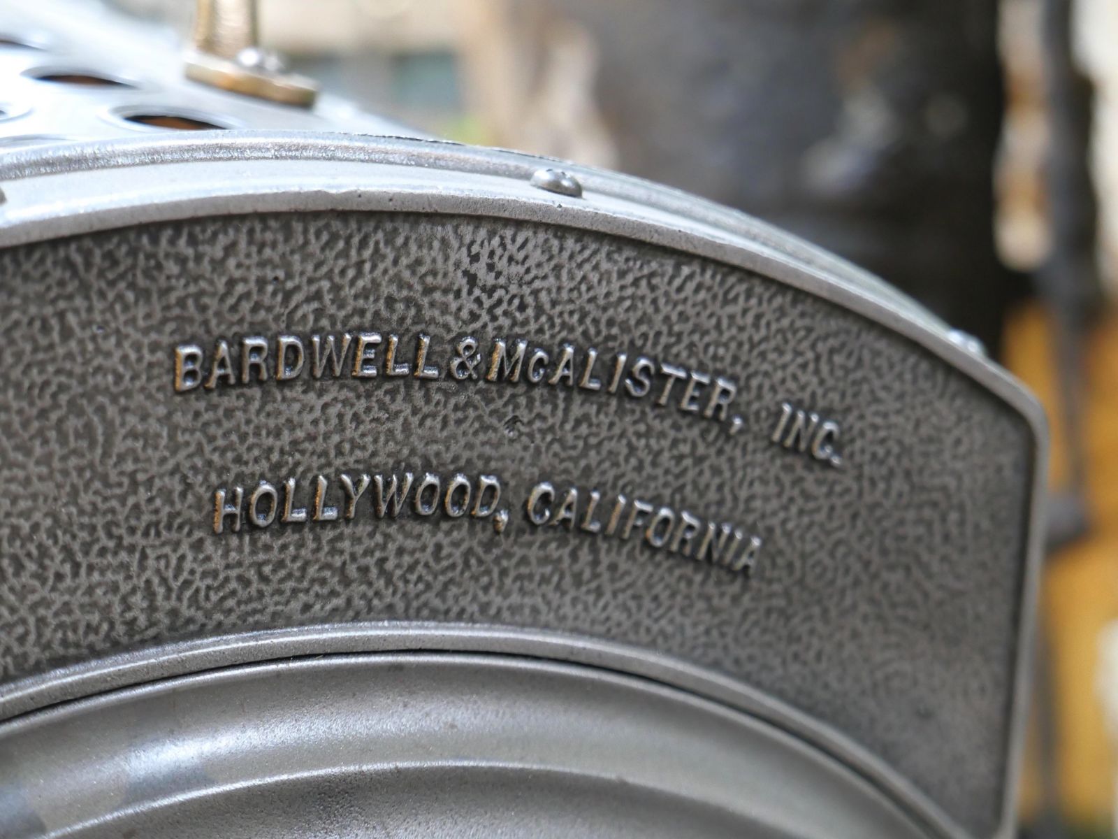 projecteur cinema MCALISTER des studios Hollywood Californie pied tripod – Image 10