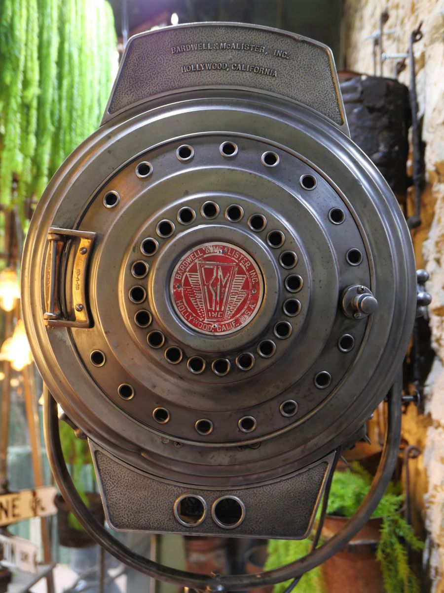 projecteur cinema MCALISTER des studios Hollywood Californie pied tripod – Image 16