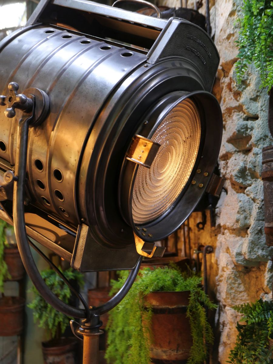 projecteur cinema MCALISTER des studios Hollywood Californie pied tripod – Image 21