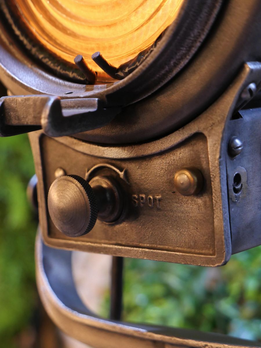 petit projecteur cinema MOLE RICHARDSON studio PINWOOD – Image 14