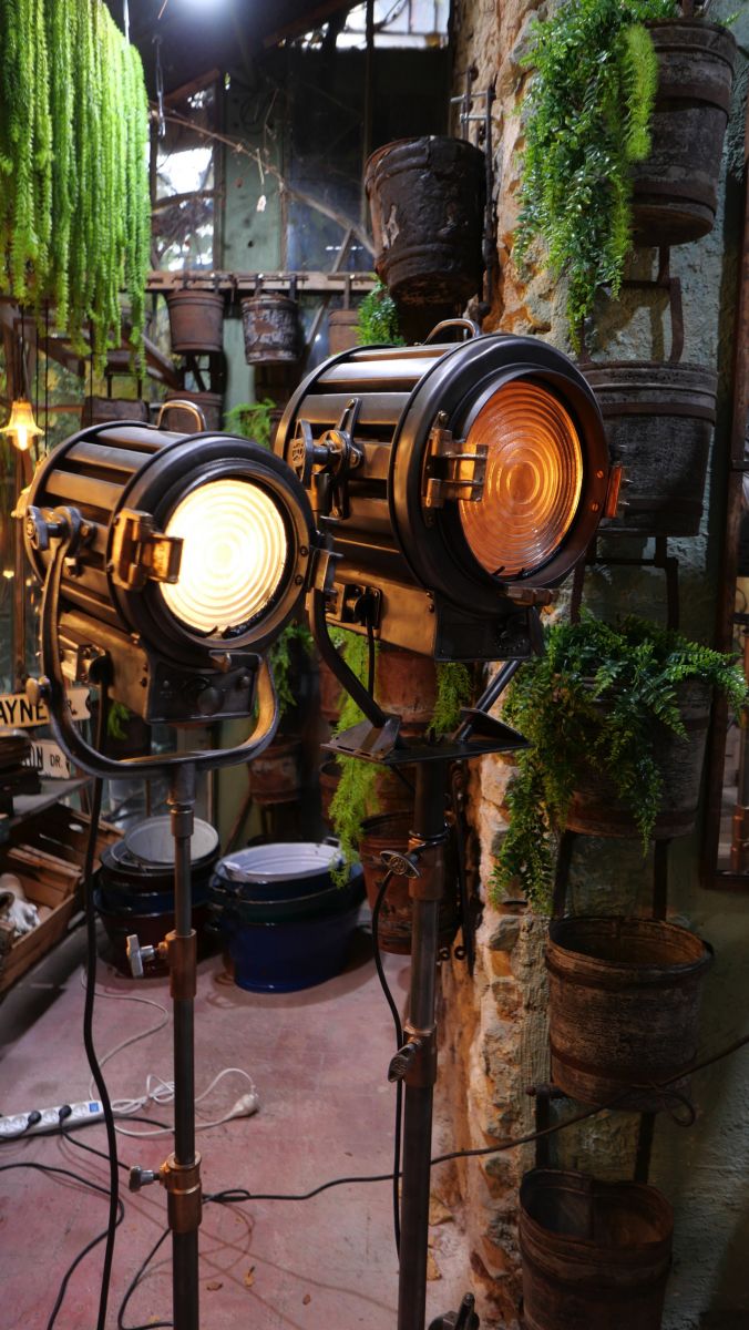 projecteur cinema MOLE RICHARDSON FRANCE studio VICTORINE Nice 2k – Image 27