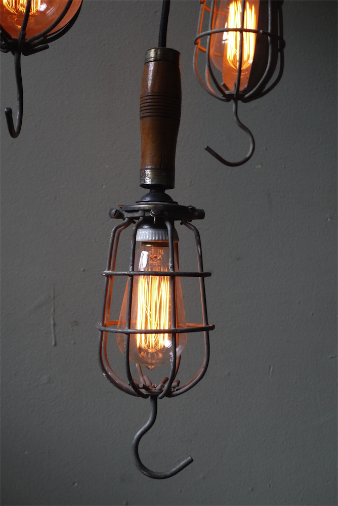 ensemble de 3 grosses baladeuse industrielle des USA equipant les caves de new York – Image 6