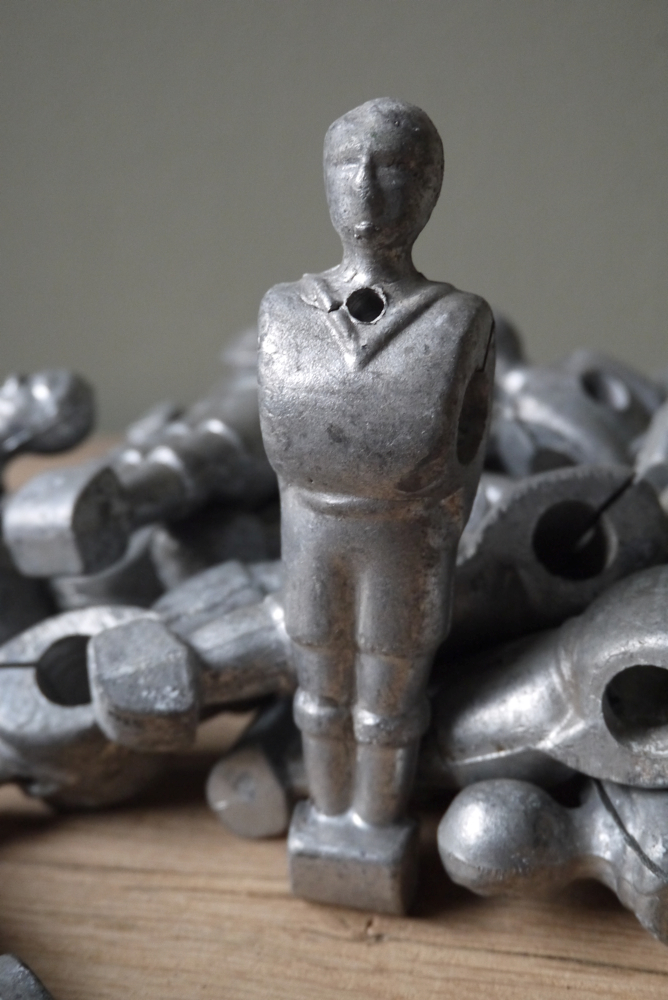 joueur de baby foot brut de fonderie – Image 5
