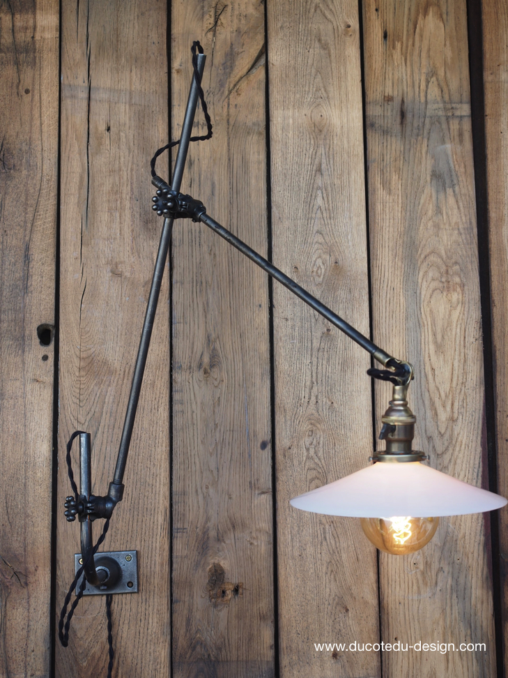 Rare Lampe O.C. White Industrielle fixation murale applique la lampe de reference a new york dans les loft – Image 3