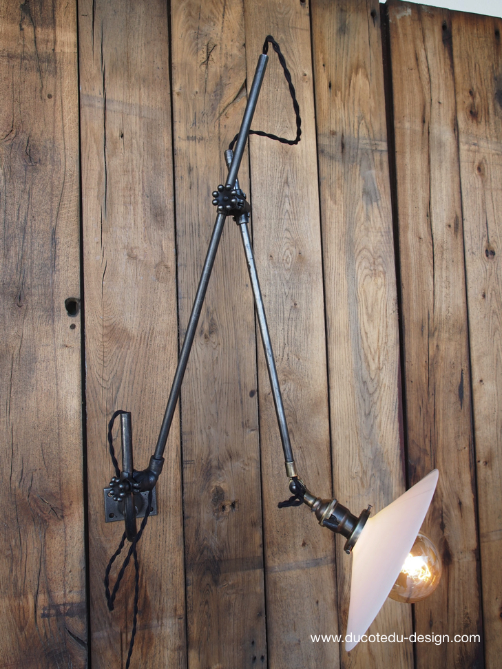 Rare Lampe O.C. White Industrielle fixation murale applique la lampe de reference a new york dans les loft – Image 13