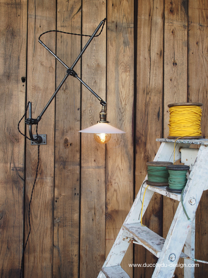 Rare Lampe O.C. White Industrielle fixation murale applique la lampe de reference a new york dans les loft – Image 16