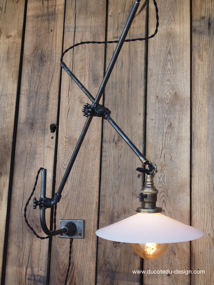 Rare Lampe O.C. White Industrielle fixation murale applique la lampe de reference a new york dans les loft – Image 21