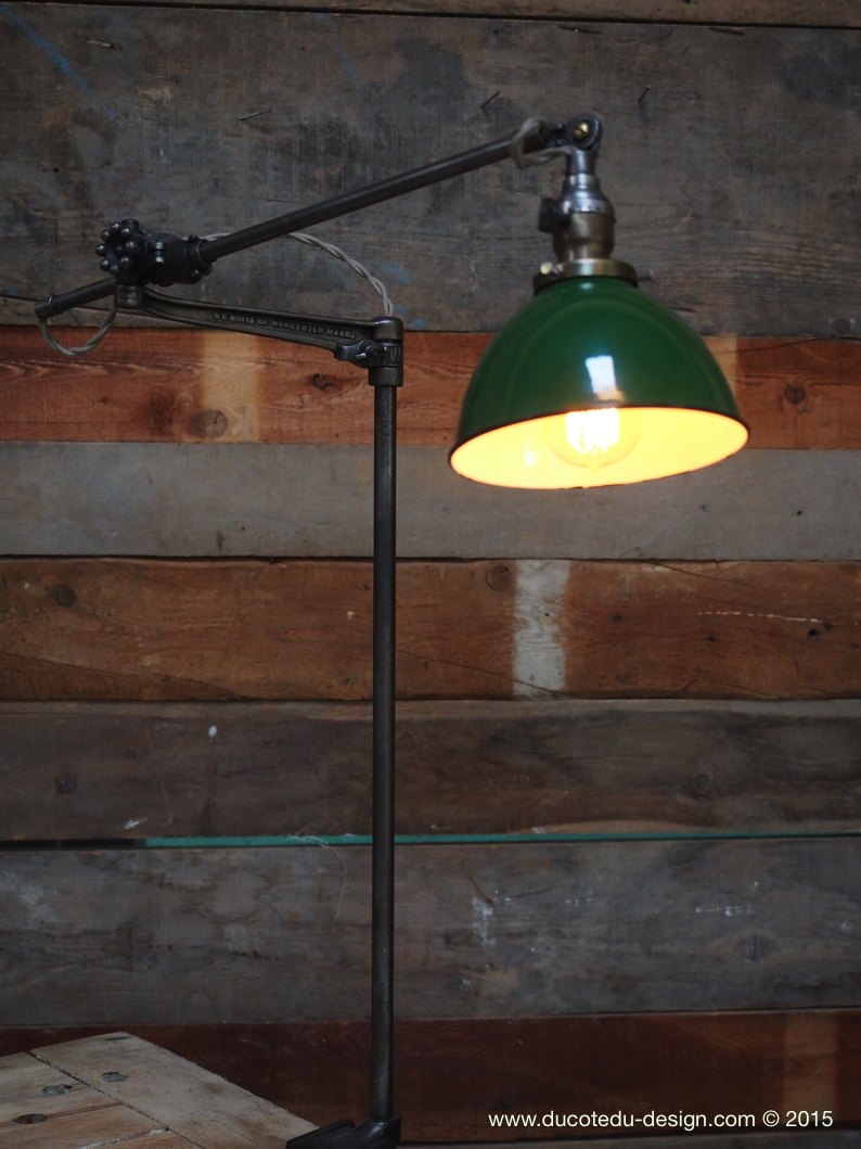 Rare Lampe O.C. White Industrielle fixation etau la lampe de reference a new york dans les loft – Image 3