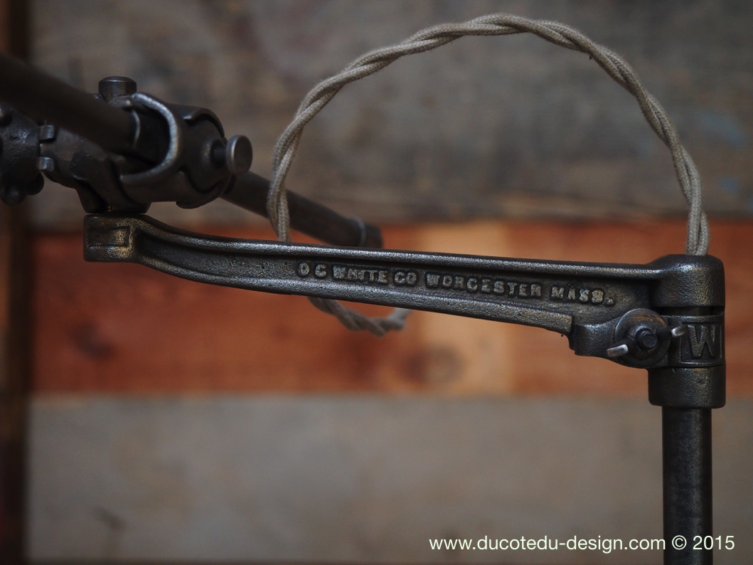 Rare Lampe O.C. White Industrielle fixation etau la lampe de reference a new york dans les loft – Image 5