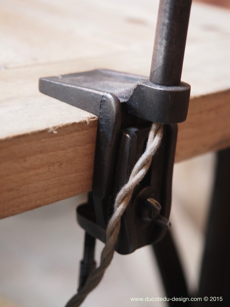 Rare Lampe O.C. White Industrielle fixation etau la lampe de reference a new york dans les loft – Image 6