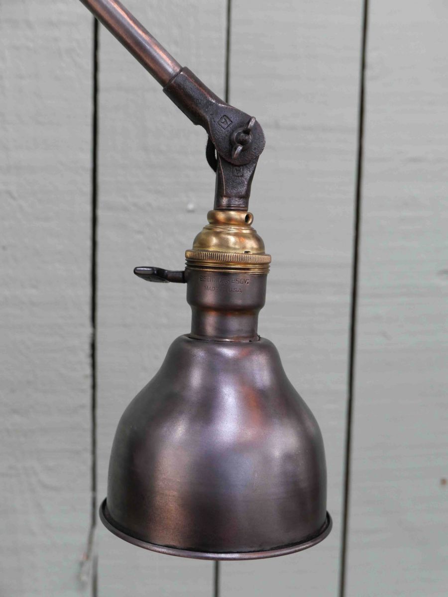 Rare Lampe OC White Industrielle fixation etau la lampe de reference a new york – Image 8