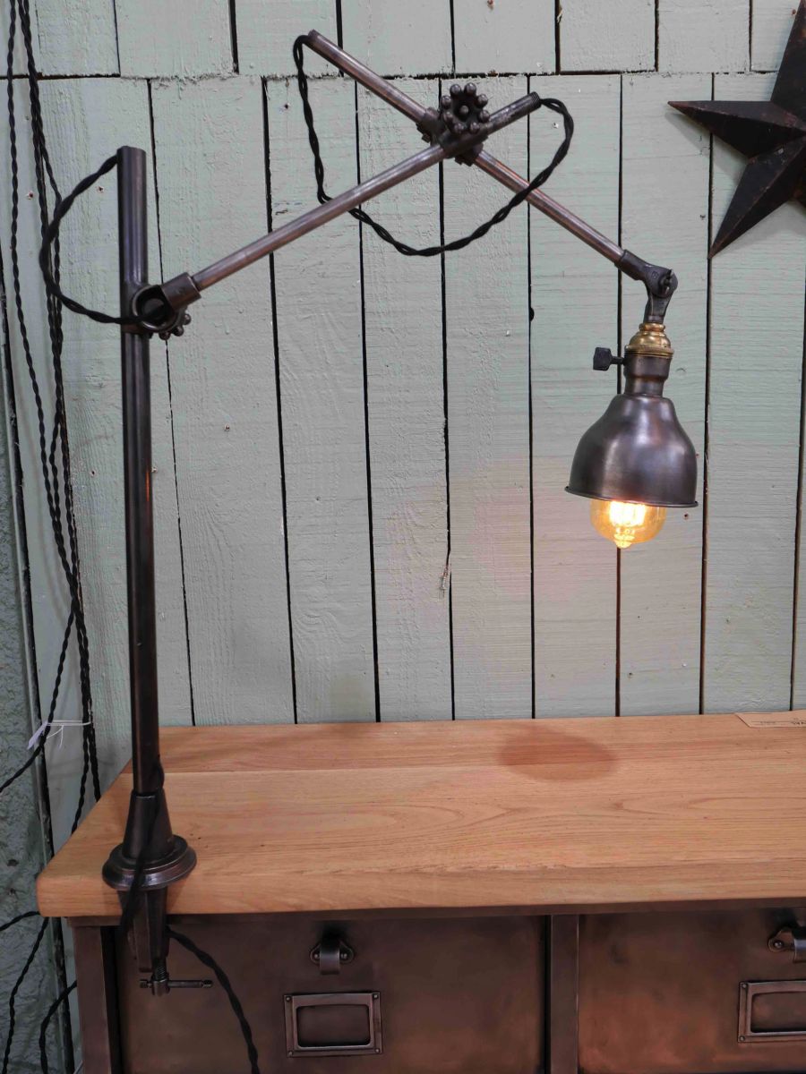 Rare Lampe OC White Industrielle fixation etau la lampe de reference a new york – Image 19