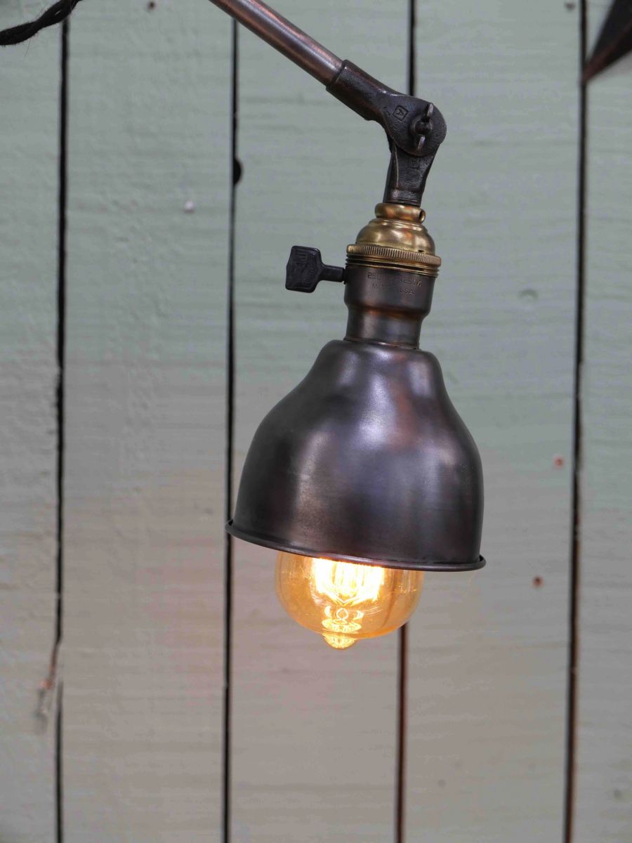 Rare Lampe OC White Industrielle fixation etau la lampe de reference a new york – Image 20