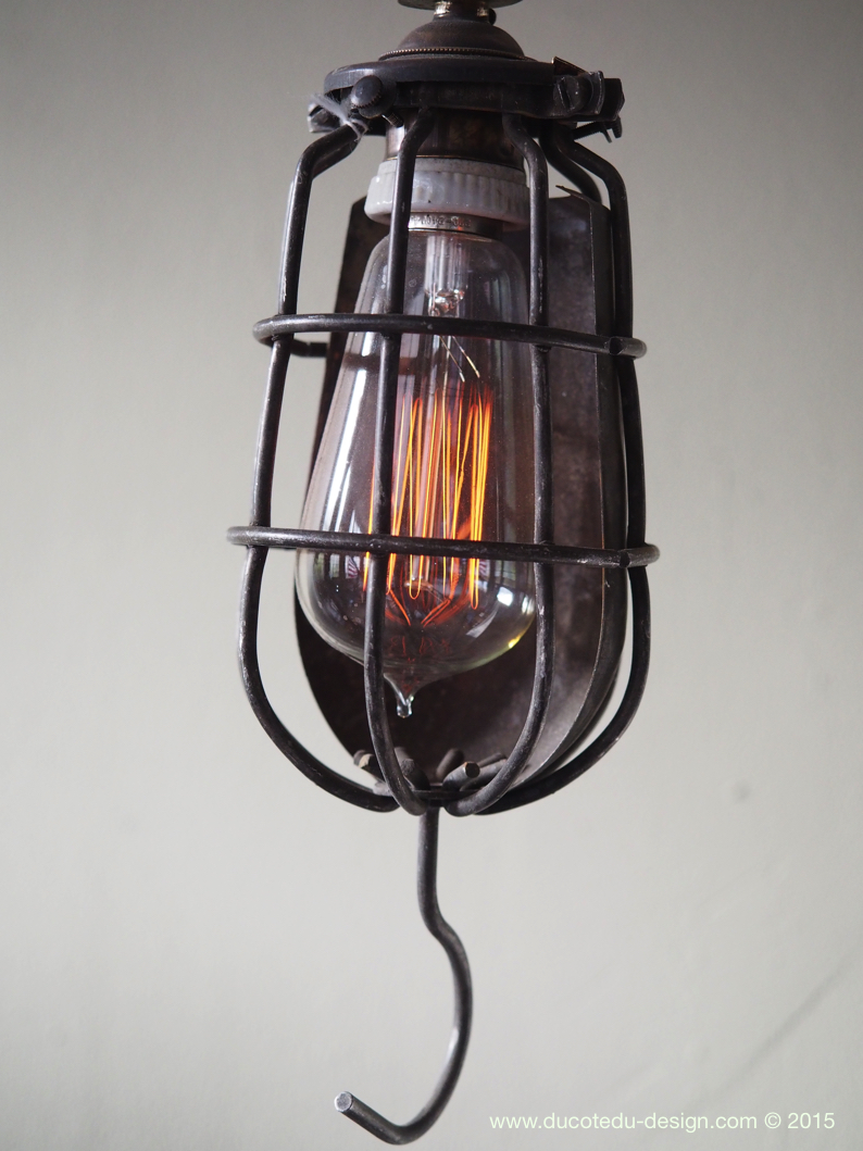 lustre de 3 baladeuse industrielle des USA equipant les caves de new York – Image 6