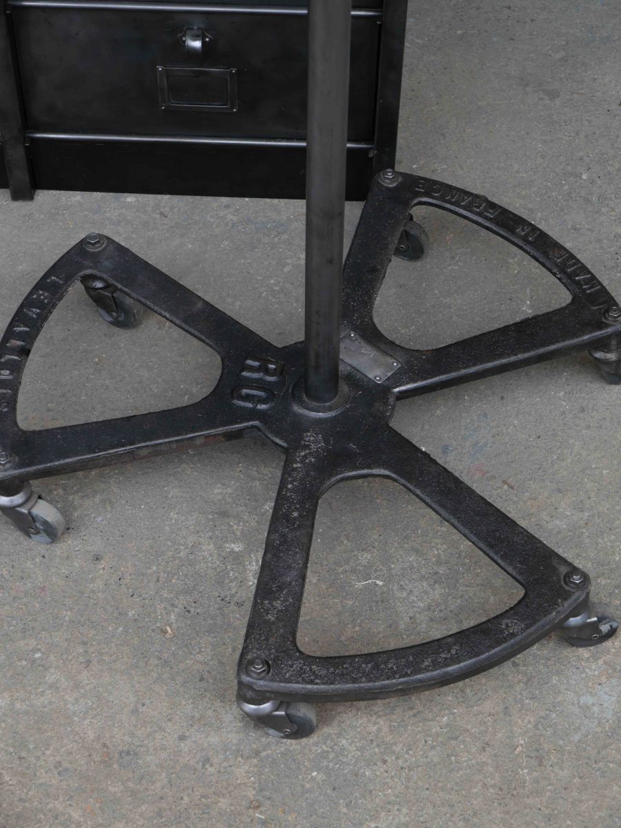 lampe sur pied carrossier atelier R.G Levallois – Image 8