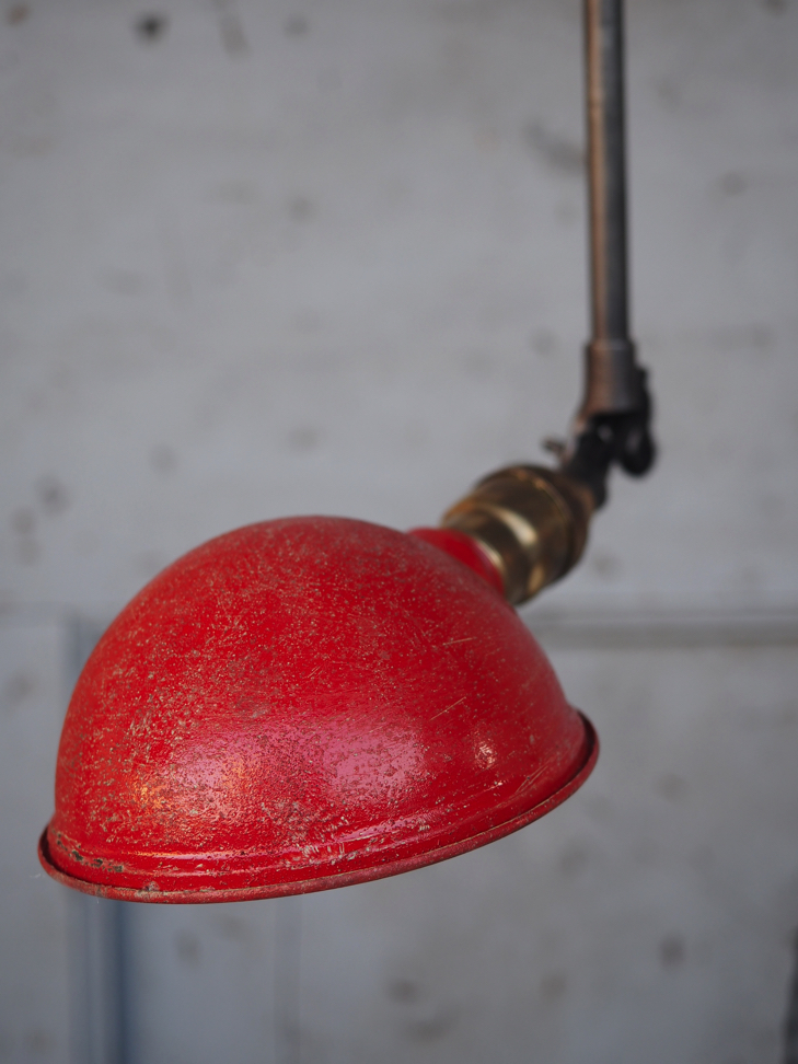 Rare Lampe O.C. White Industrielle applique scissor la lampe de reference a New York dans les lofts – Image 8