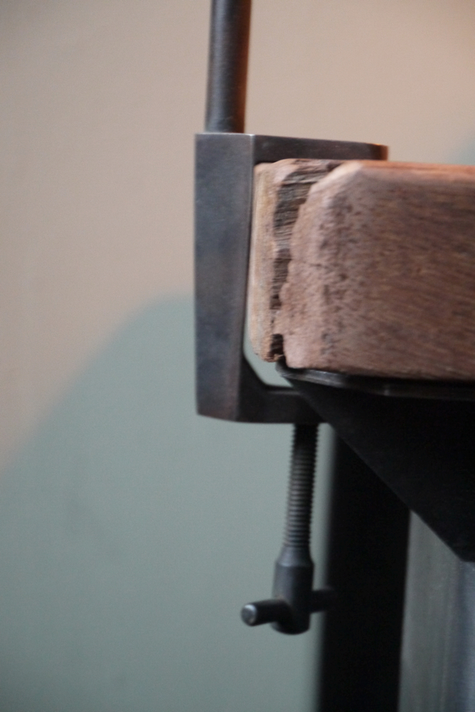 Rare Lampe bureau O.C. White Industrielle sur etau la lampe de reference a new york dans les loft – Image 10