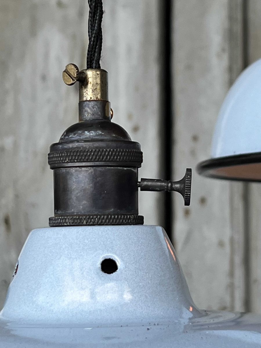 lampe abat jour emaillee industrielle bleu ciel – Image 7