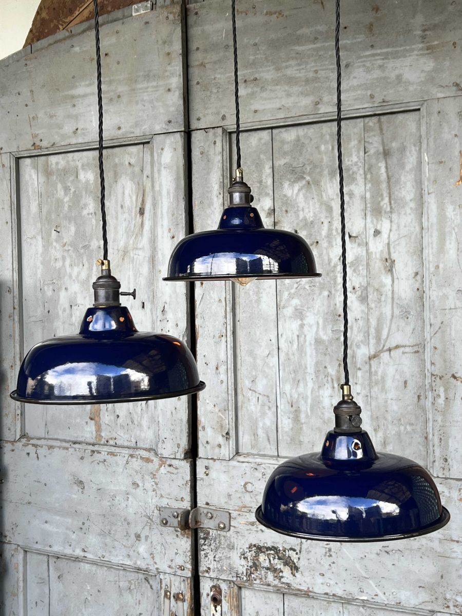 lampe abat jour emaillee industrielle bleu nuit – Image 2