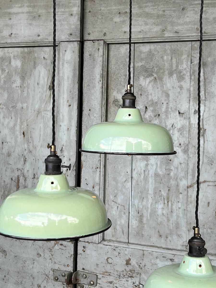 lampe abat jour emaillee industrielle vert amande – Image 4