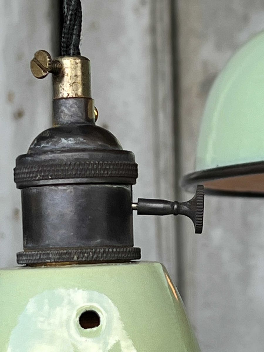 lampe abat jour emaillee industrielle vert amande – Image 12