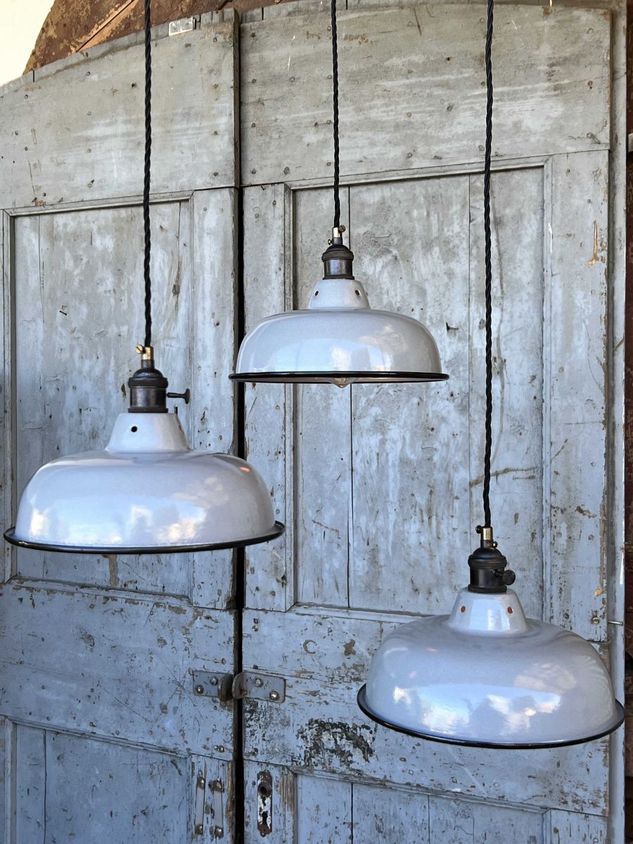 lampe abat jour emaillee industrielle gris sourie – Image 11