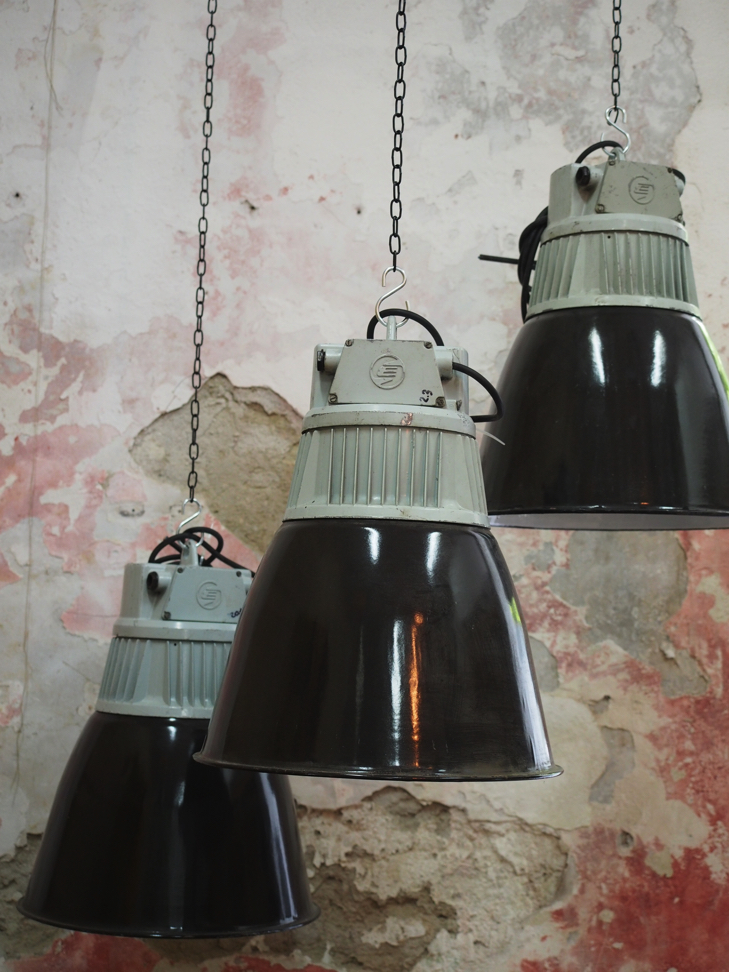 suspension abat jour noir emaillée ancien – Image 3