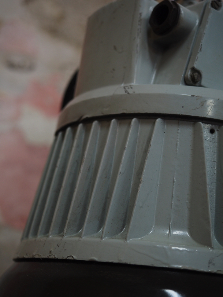 suspension abat jour noir emaillée ancien – Image 8