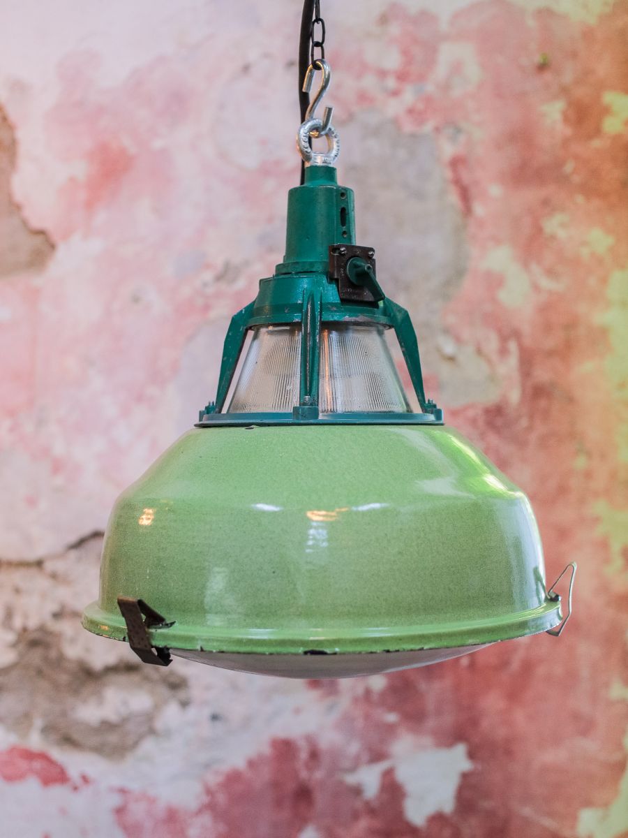 abat jour emaillee vert lampe holophane origine Union Sovietique – Image 6