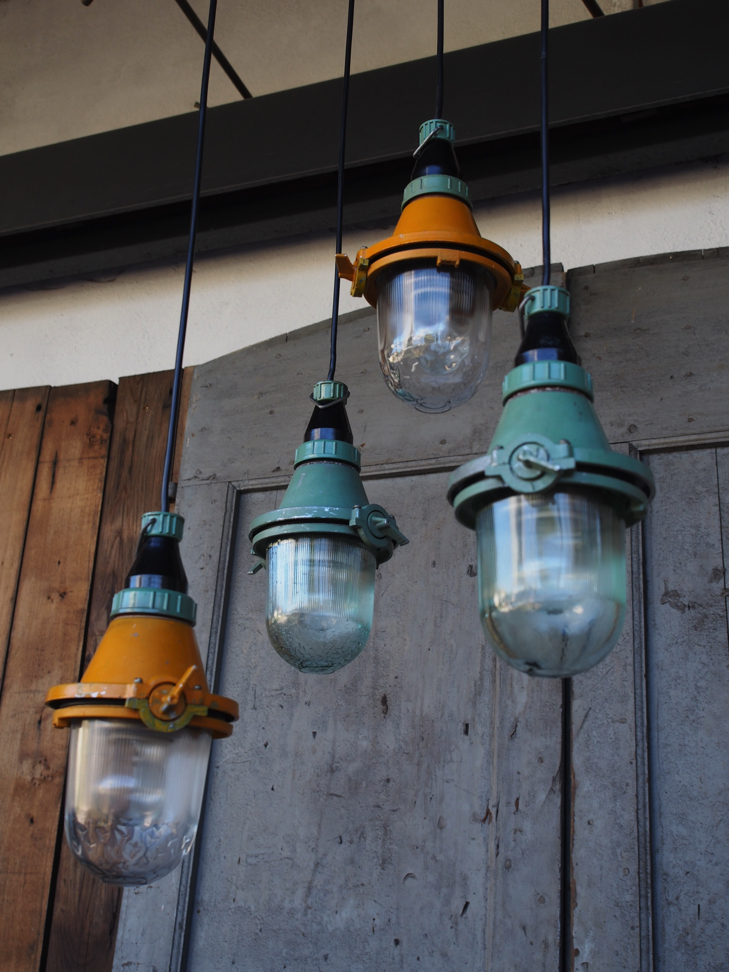 lampe verte industrielle suspension verre – Image 11