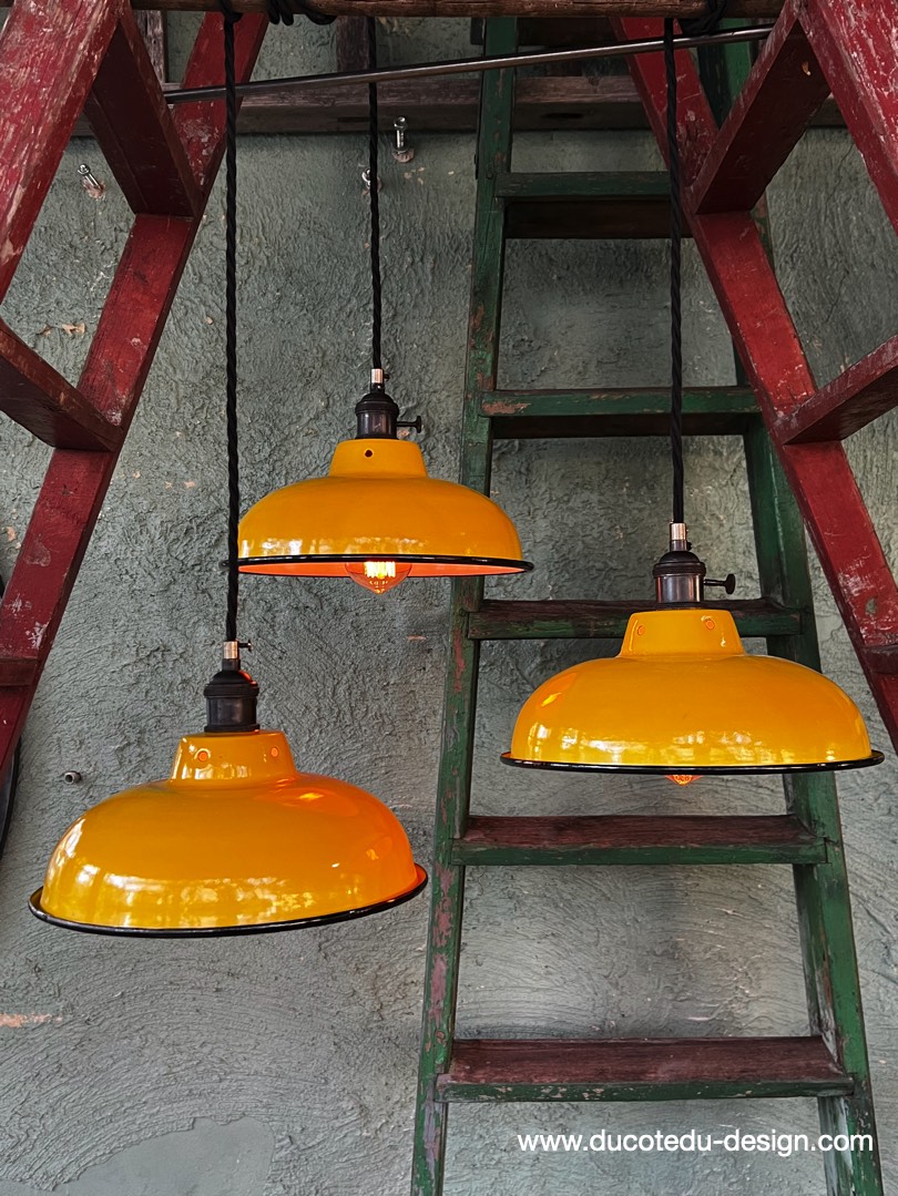 lampe industrielle jaune abat jour bateau emaillee – Image 2
