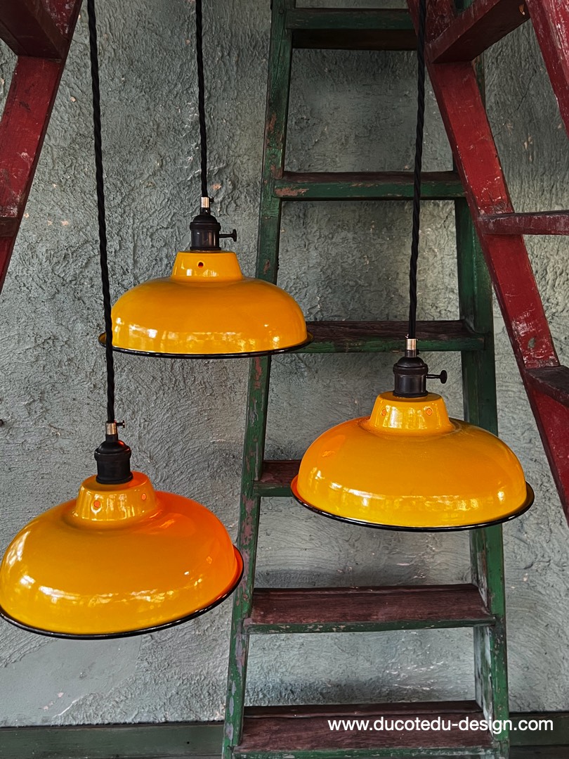 lampe industrielle jaune abat jour bateau emaillee – Image 3